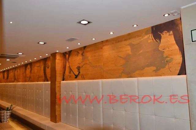 Mural artístico en interior del restaurante Vostravite en La Llagosta