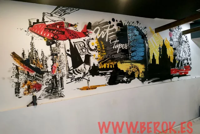 Graffiti urbano mural interior restaurante Art i Tapes Barcelona