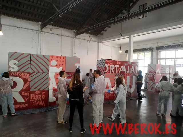 Taller de graffiti en empresa para trabajo en equipo