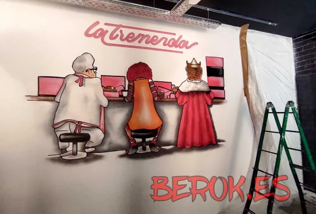 Mural restaurante La Tremenda con personajes de comida rápida en barra