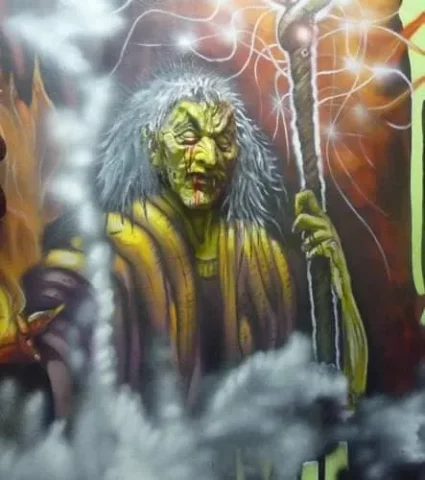 Mural de personaje demoníaco en estilo fantástico Mural de criatura monstruosa con rostro verde y ambiente oscuro