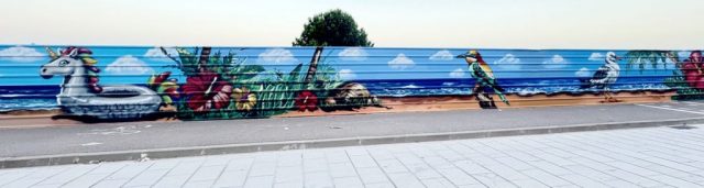 Abejaruco y gaviota Abejaruco y gaviota en mural de la costa de Cubelles